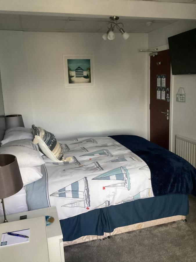 Bed and Breakfast By The Seaside Blackpool Exterior foto