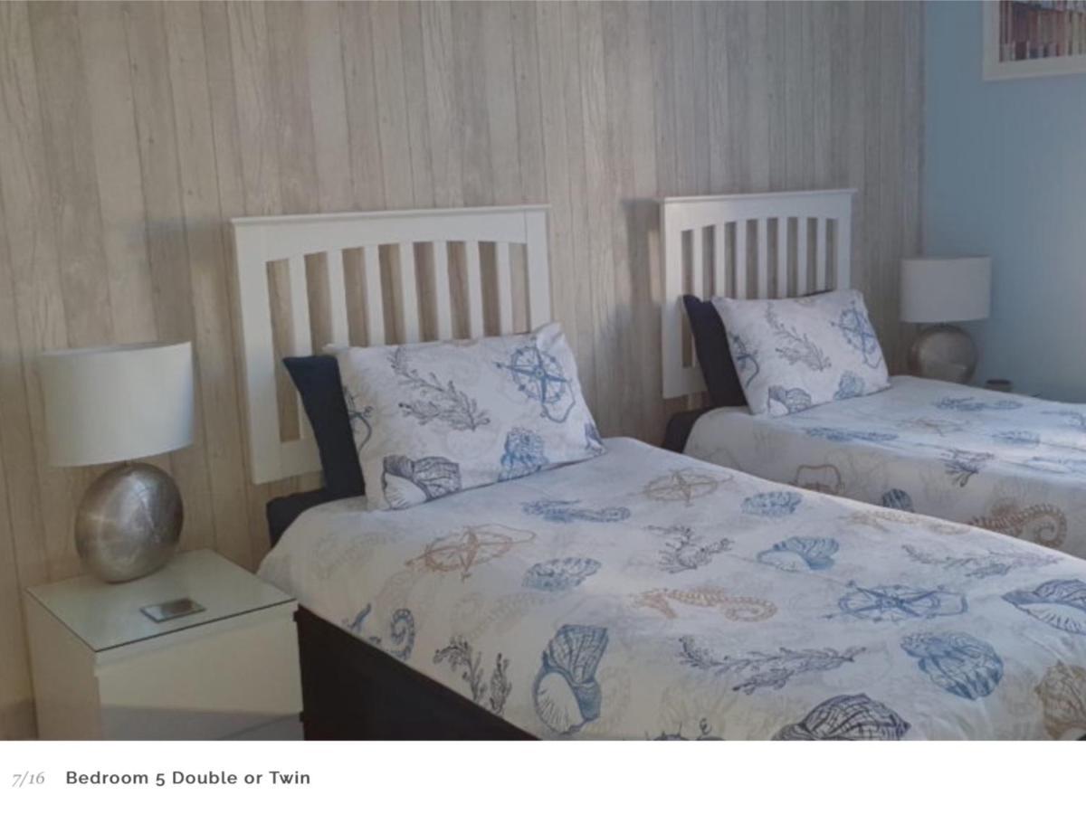 Bed and Breakfast By The Seaside Blackpool Exterior foto